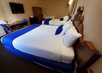 colony inn