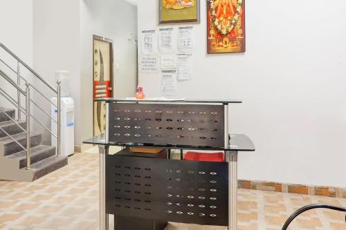 Hotel O Srinidhi Inn,Hyderabad>>Ameerpet,2 star