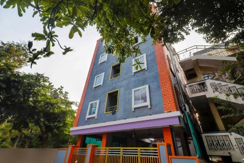 Hotel O Srinidhi Inn,Hyderabad>>Ameerpet,2 star