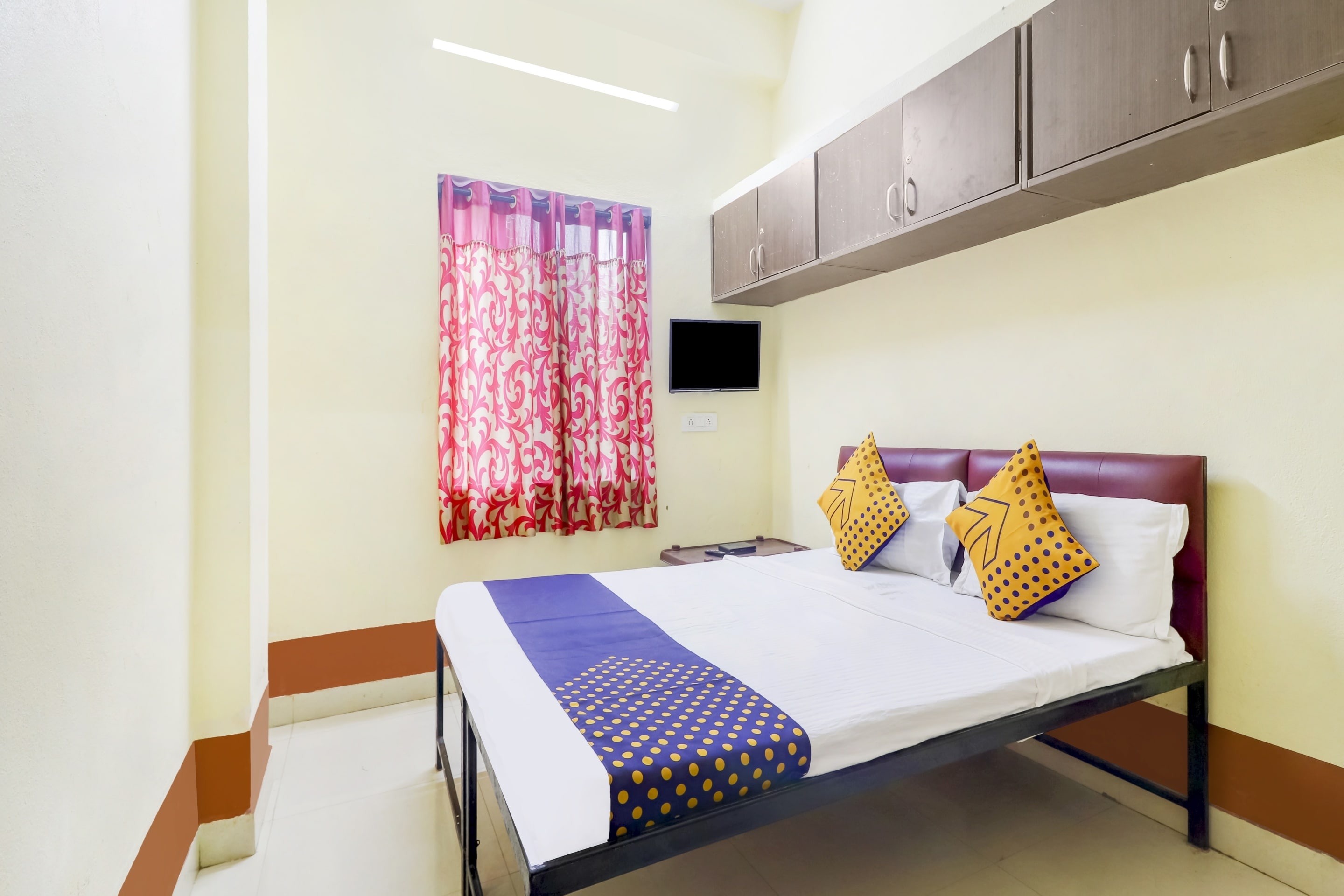 hotel o srinidhi inn