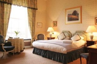 puma combe grove manor hotel