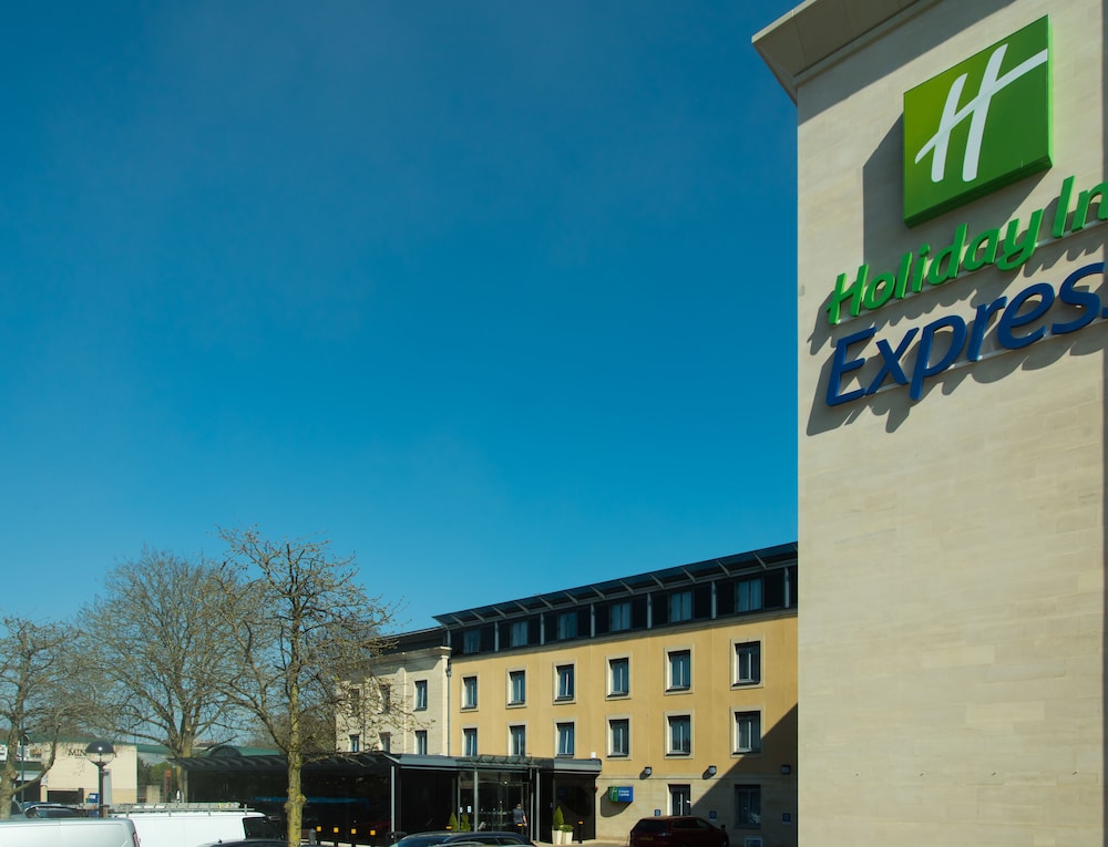holiday inn express bath by ihg