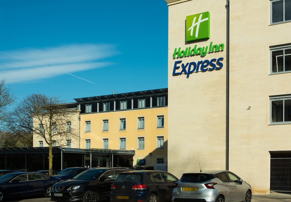 holiday inn express bath by ihg