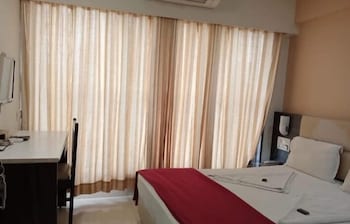 Hotel Aqua Galaxy,1, Building No, Plot No.Z, 2, Maroshi Road, Off Marol, Behind Kanakia Rainforest, Bhavani Nagar, Marol, Andheri East, Mumbai, Maharashtra 400059,2 star