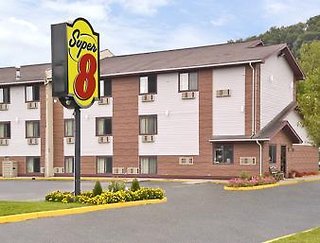 Super 8 By Wyndham Bath Hammondsport Area,Cattaraugus County>>Bath,2 star