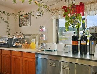 Super 8 By Wyndham Bath Hammondsport Area,Cattaraugus County>>Bath,2 star