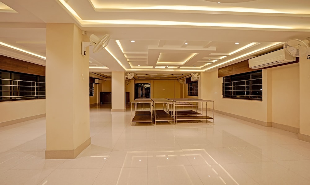 treebo indrapuri hotel and resort siliguri junction