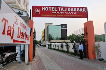 Hotel Taj Darbar