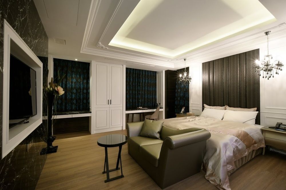 uher luxury resort and hotel