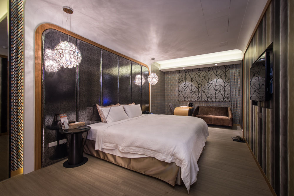 uher luxury resort and hotel