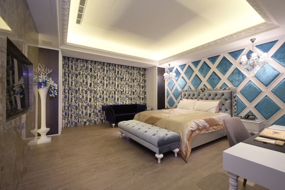 uher luxury resort and hotel