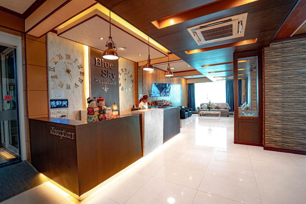 blue sky residence airport
