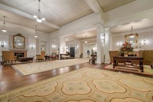 omni bedford springs resort and spa