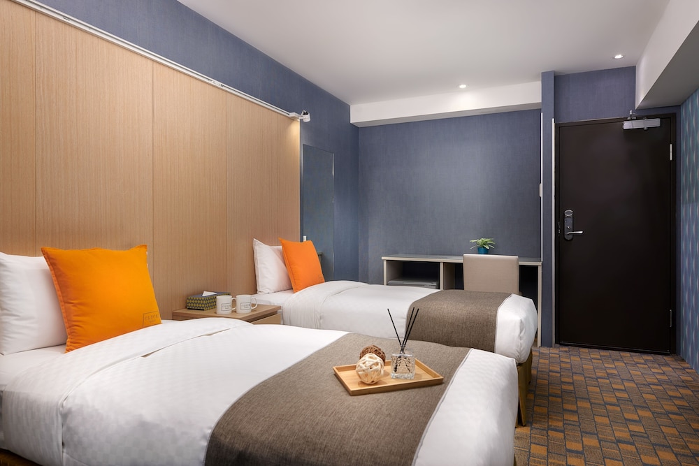 click hotel taipei main station branch