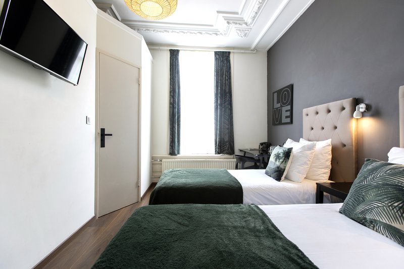 quentin amsterdam hotel