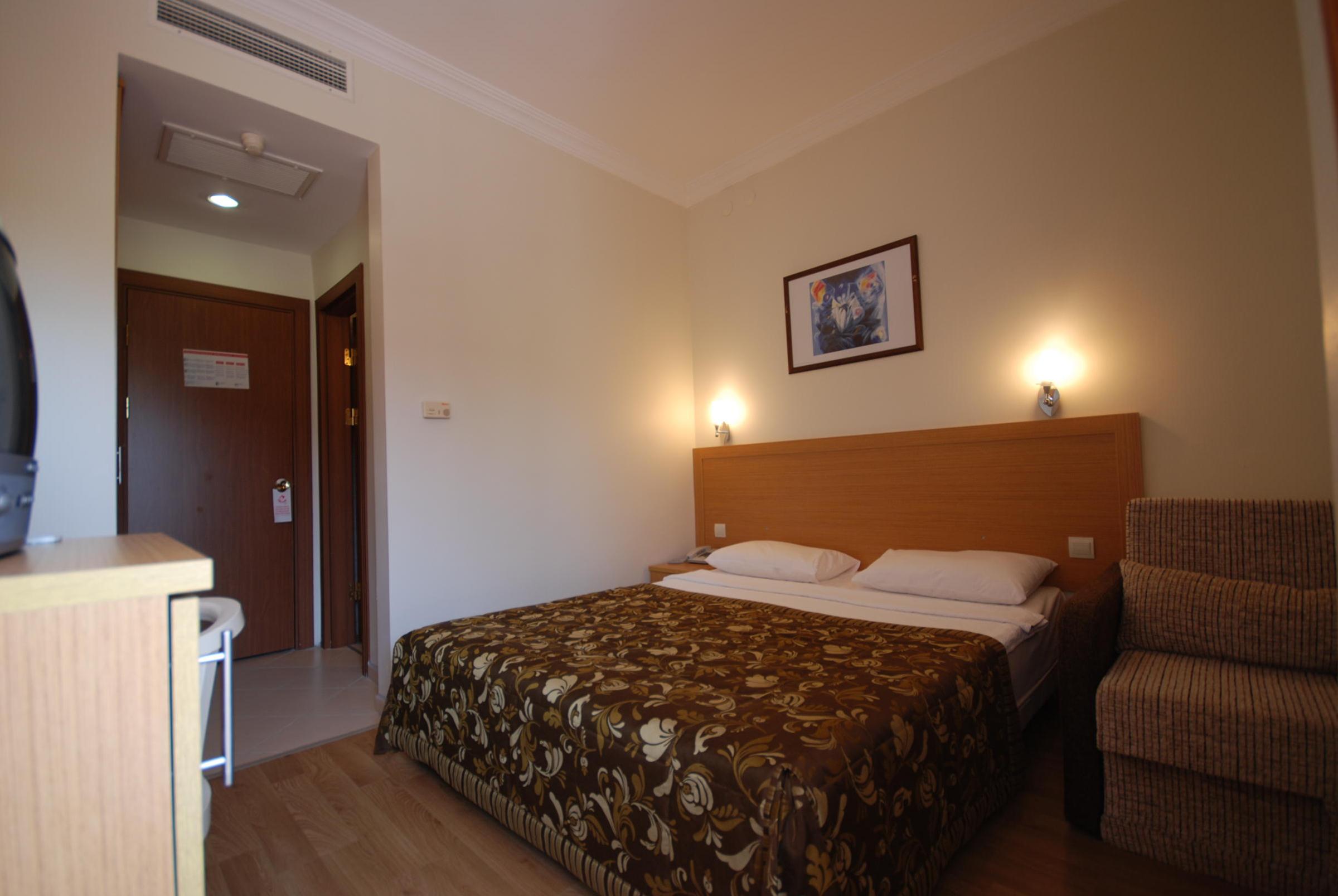 perdikia beach hotel