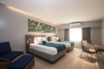 pinnacle boracay