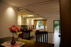 orchard valley resort