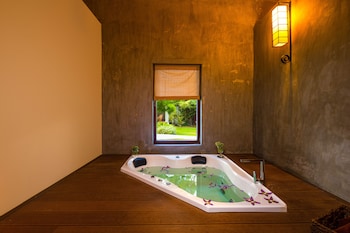 chaarya resort and spa by chandrika