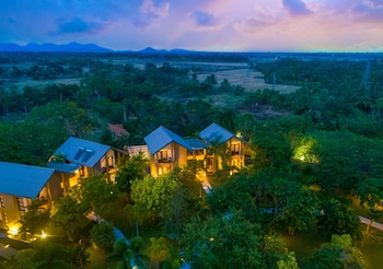 chaarya resort and spa by chandrika