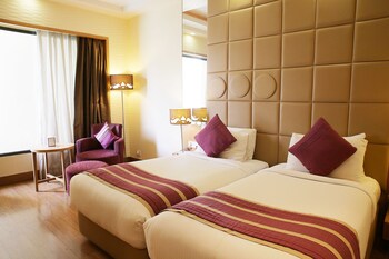 the ocean pearl gardenia