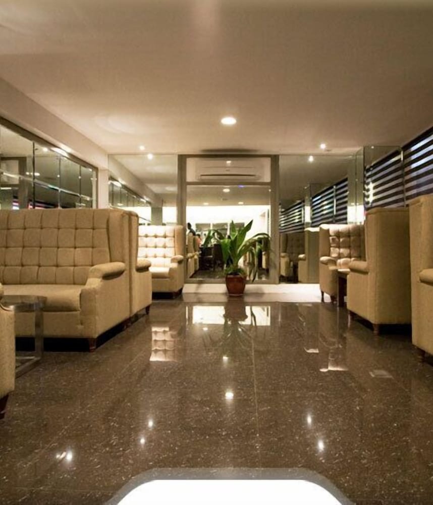 hotel st ellis