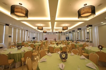 Hotel St Ellis,Bicol>>Albay,4 star