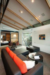 Mona Pavilions,Glenorchy>>Berriedale,5 star