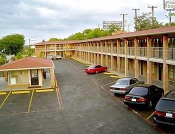 downtown suites dallas