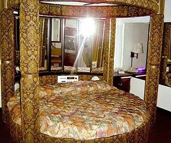 downtown suites dallas