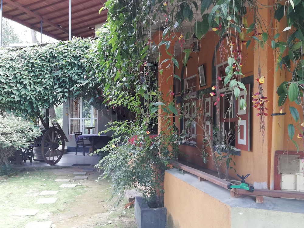 tea garden holiday inn