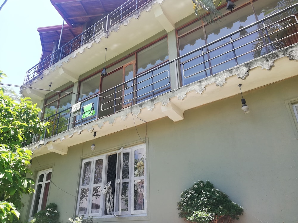 tea garden holiday inn