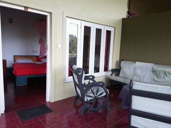 tea garden holiday inn