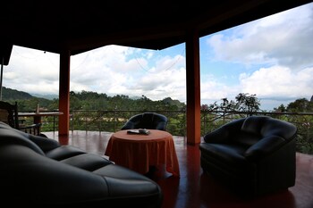 tea garden holiday inn