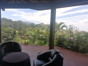 tea garden holiday inn