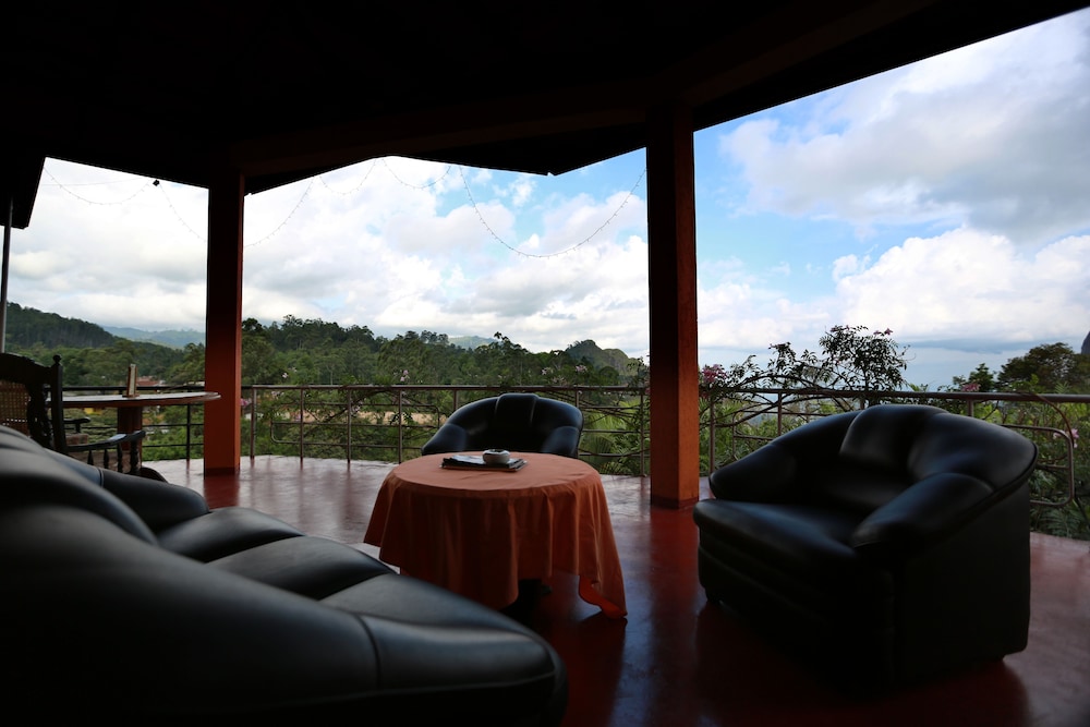 tea garden holiday inn