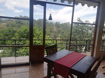 tea garden holiday inn