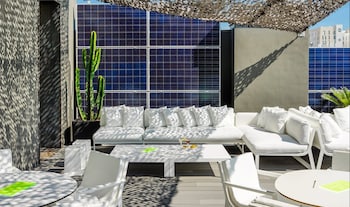h10 port vell