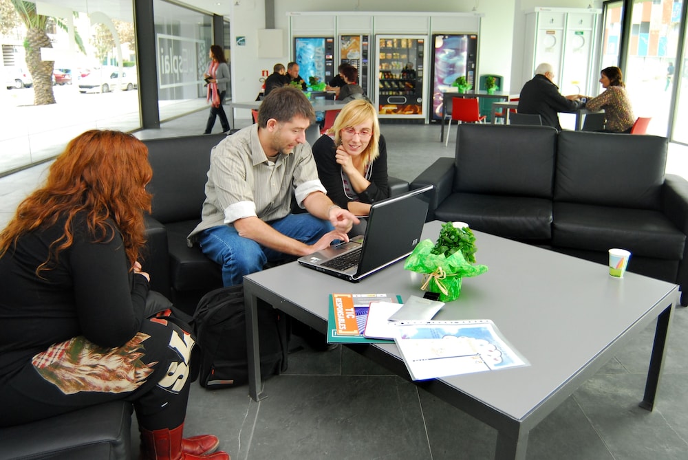 centre esplai hostel