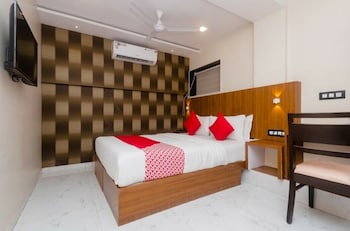 hotel qubestay airport