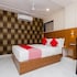 hotel qubestay airport