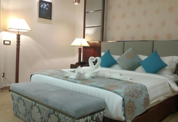 7 seasons resort and spa