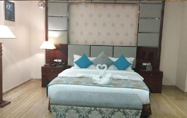 7 seasons resort and spa