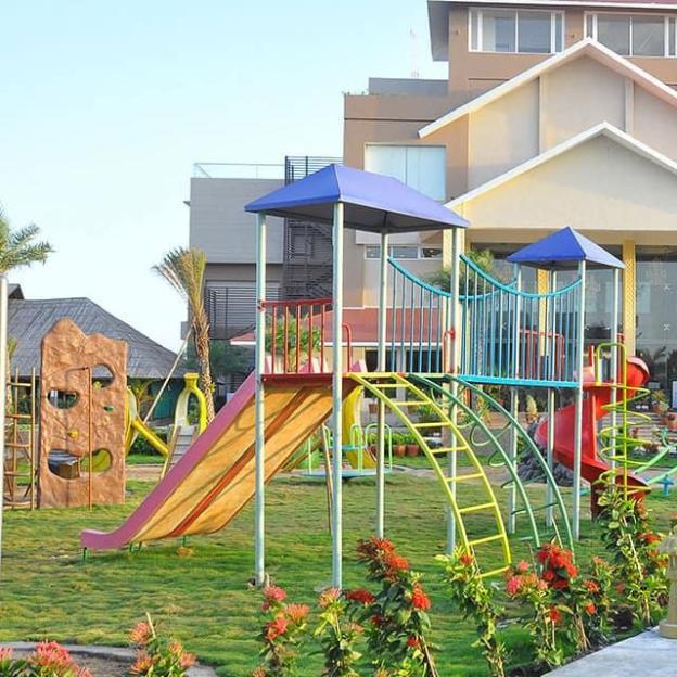 7 seasons resort and spa