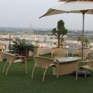 7 seasons resort and spa