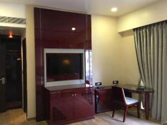 7 seasons resort and spa