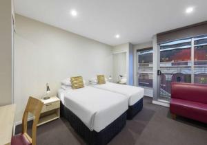 Arrow On Swanston,Melbourne>>Carlton,4 star