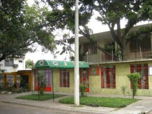 tamarindo hostel