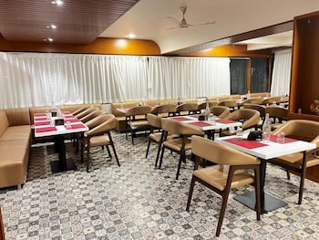 hotel sapphire