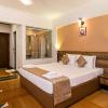 hotel sapphire